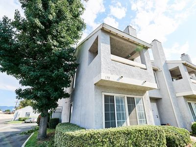 172 W Walnut Ave APT A, Rialto, CA, 92376