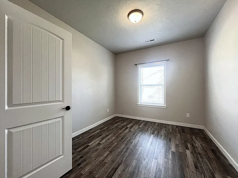 15136 N Fishing Creek Ave — Photo 30