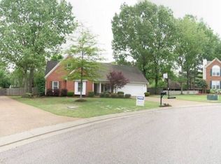 8 Willow Branch Dr, Jackson, TN 38305