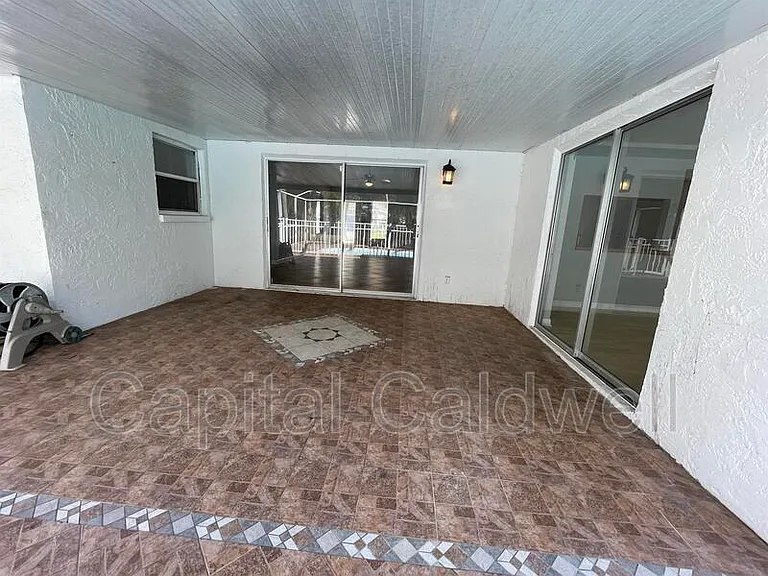 12813 Starling Dr — Photo 38
