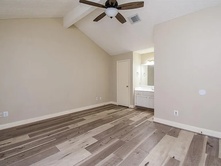 7117 Haven Creek Dr — Photo 8