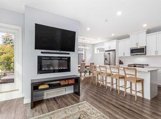 1708 S 19th Ave SW, Calgary, AB T2M 1B3