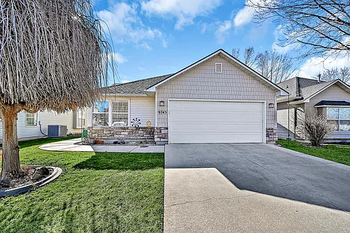 9745 W Sleepy Hollow Ln Photo 1