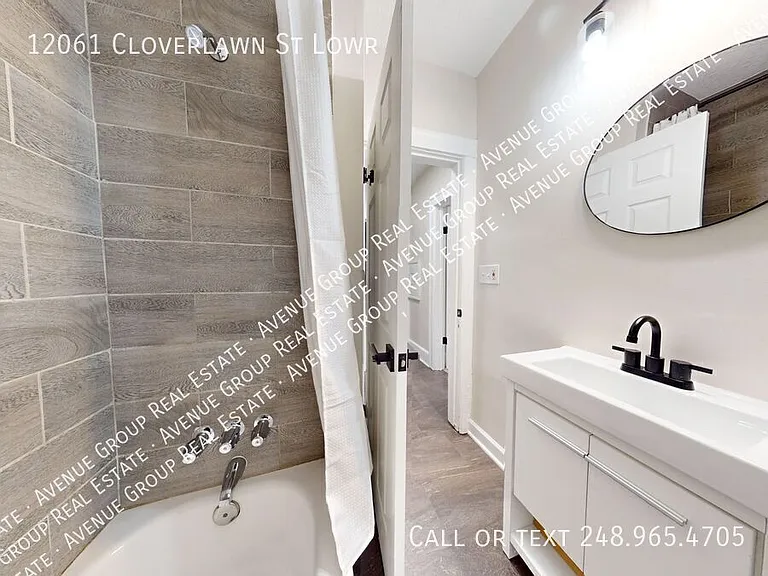 12061 Cloverlawn St — Photo 11