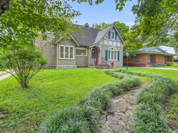 3440 Alta Vista Dr, Chattanooga, TN 37411