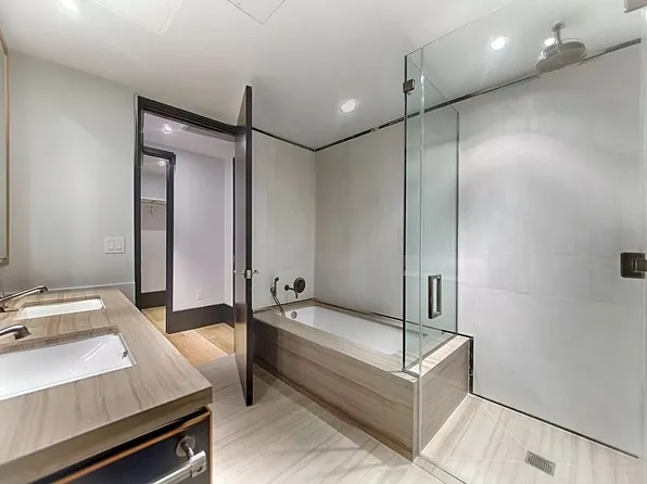 51 Jay Street image 4 of 12