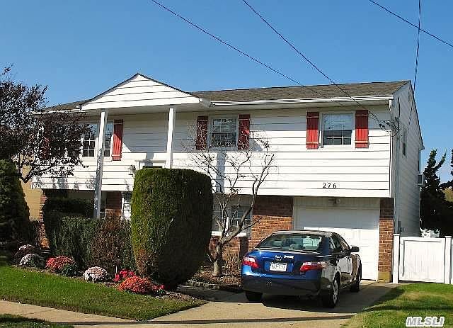 1st image of 276 Seaford Ave