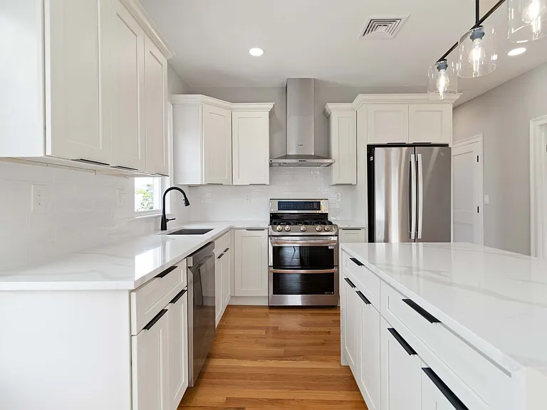 20 Alston St #20 — Photo 9