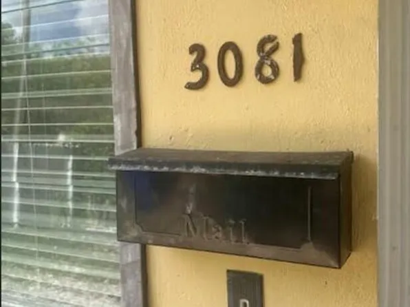 3081 Virginia St, Miami, FL 33133