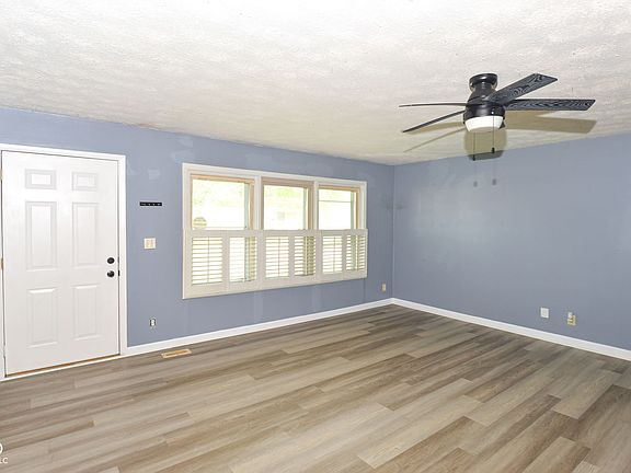 2nd image of 3509 N Mitchner Ave