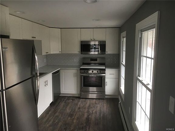 4th image of 499 Kings Hwy