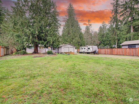 3rd image of 17827 64th Drive NW