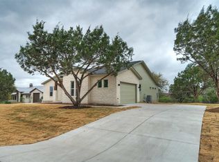 400 Wesley Ridge Dr, Spicewood, TX 78669