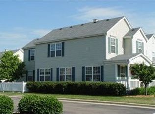 775 Manor Rd, Crystal Lake, IL 60014