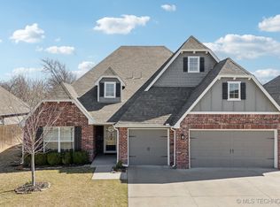 11339 S Adams St, Jenks, OK 74037