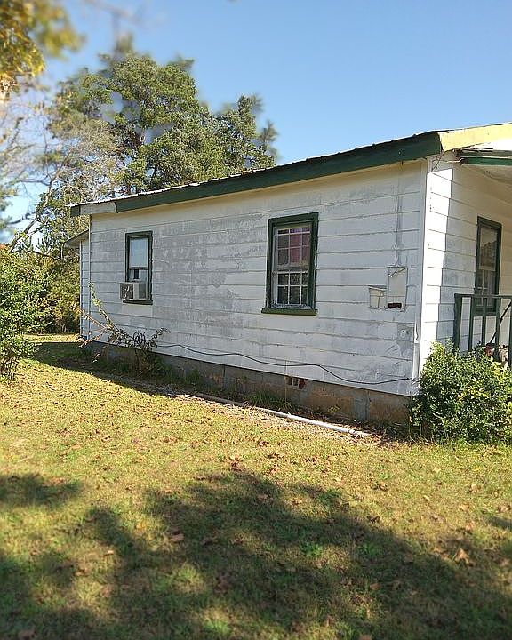 230 Arvins Store Rd, Meherrin, VA 23954 | Zillow