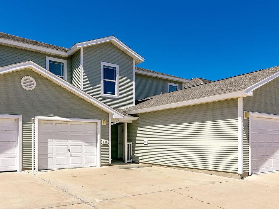 1st image of 14901 Windward Dr APT 503