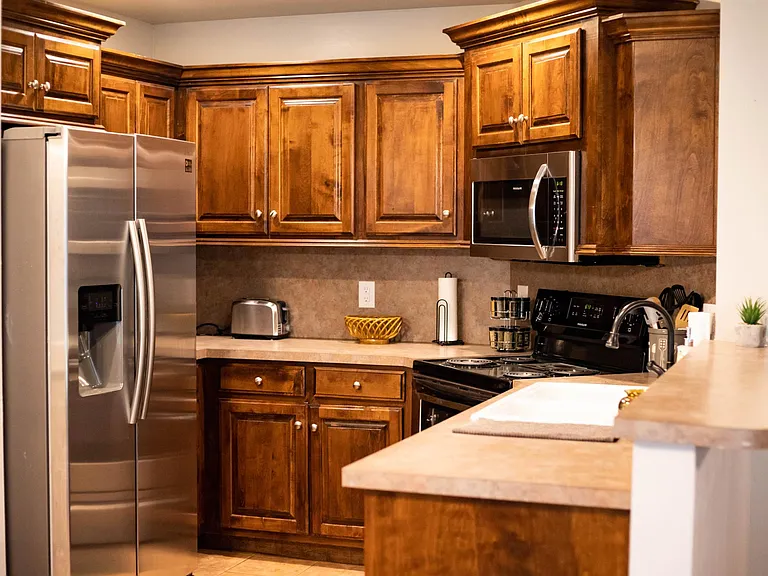 Kitchen, fully furnished appliances