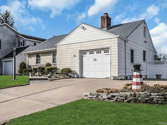 2nd image of 5 Sherwood Road
