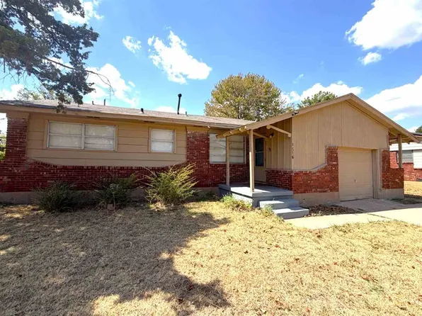 1516 NW 43rd St, Lawton, OK 73505