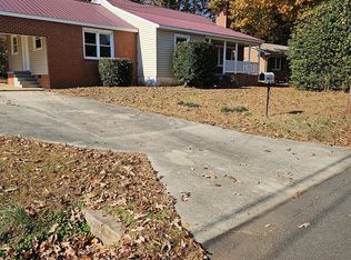 601 N Wilba Rd, Mebane, NC 27302