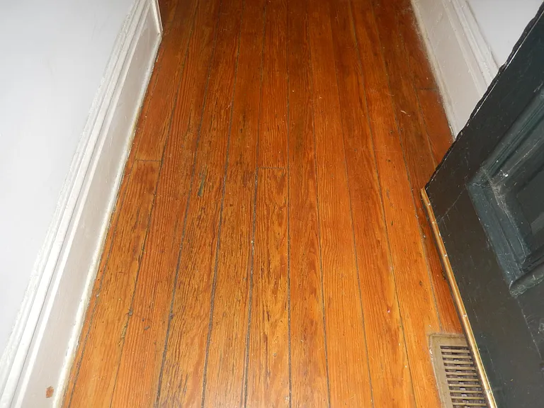 106 S Pine St — Photo 21