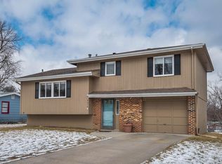 9474 Binney St, Omaha, NE 68134