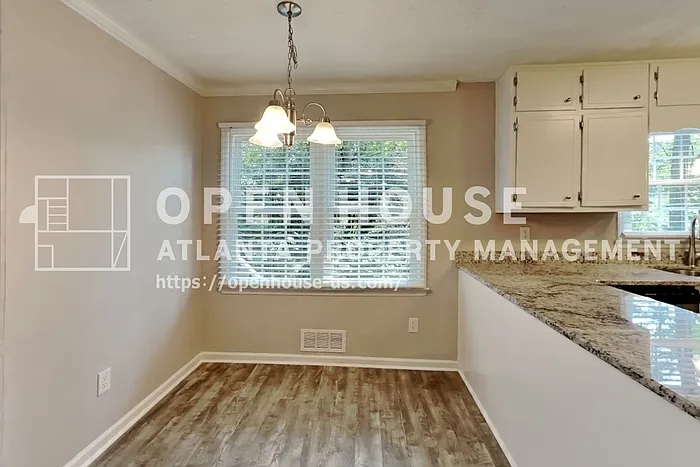 1308 Chesapeake Dr SW — Photo 8