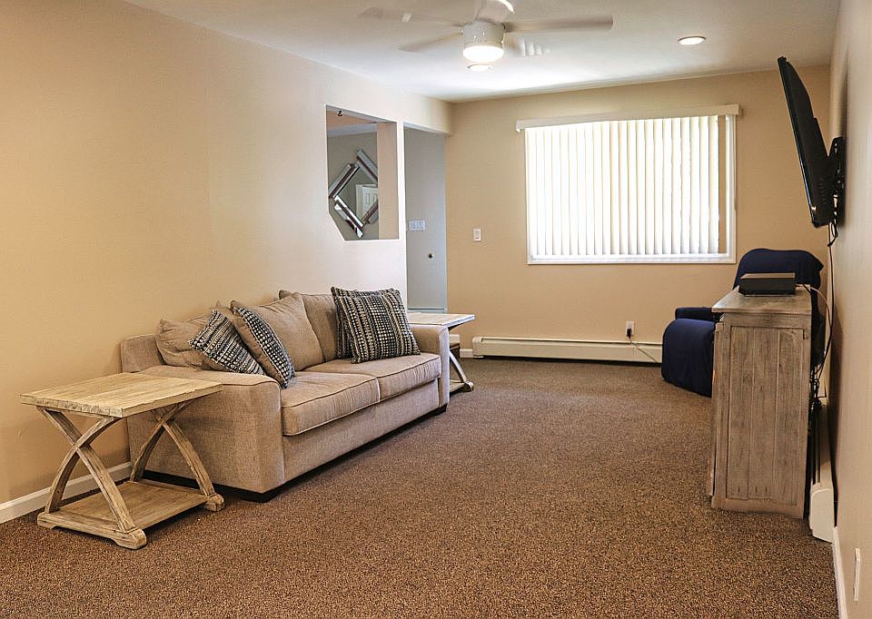 85 Loop Dr, Sayville, NY 11782 Zillow