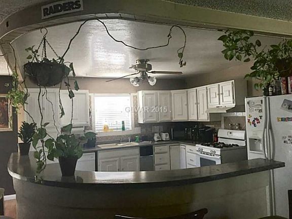 4th image of 5289 Petal Ave