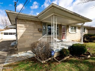 3027 Kingswood Way, Shively, KY 40216