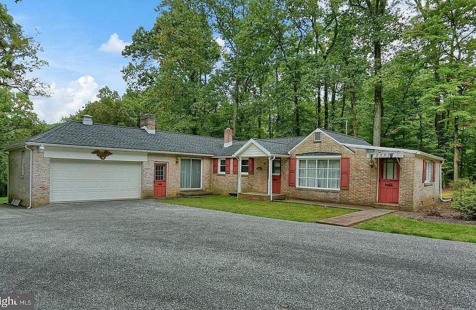 6201 Pigeon Hill Rd, Spring Grove, PA 17362 Zillow