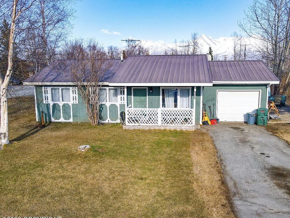 1st image of 990 W Edinborough Dr
