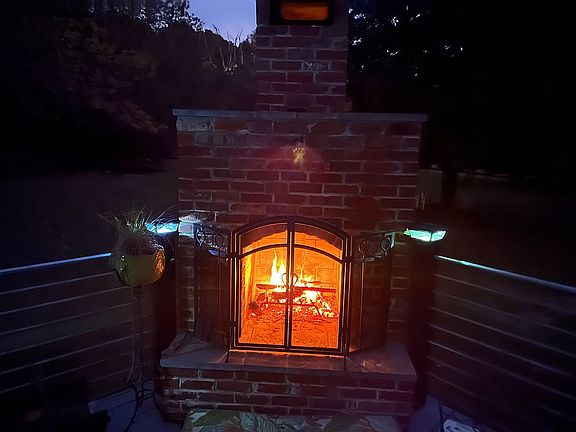 Outdoor Fireplace 