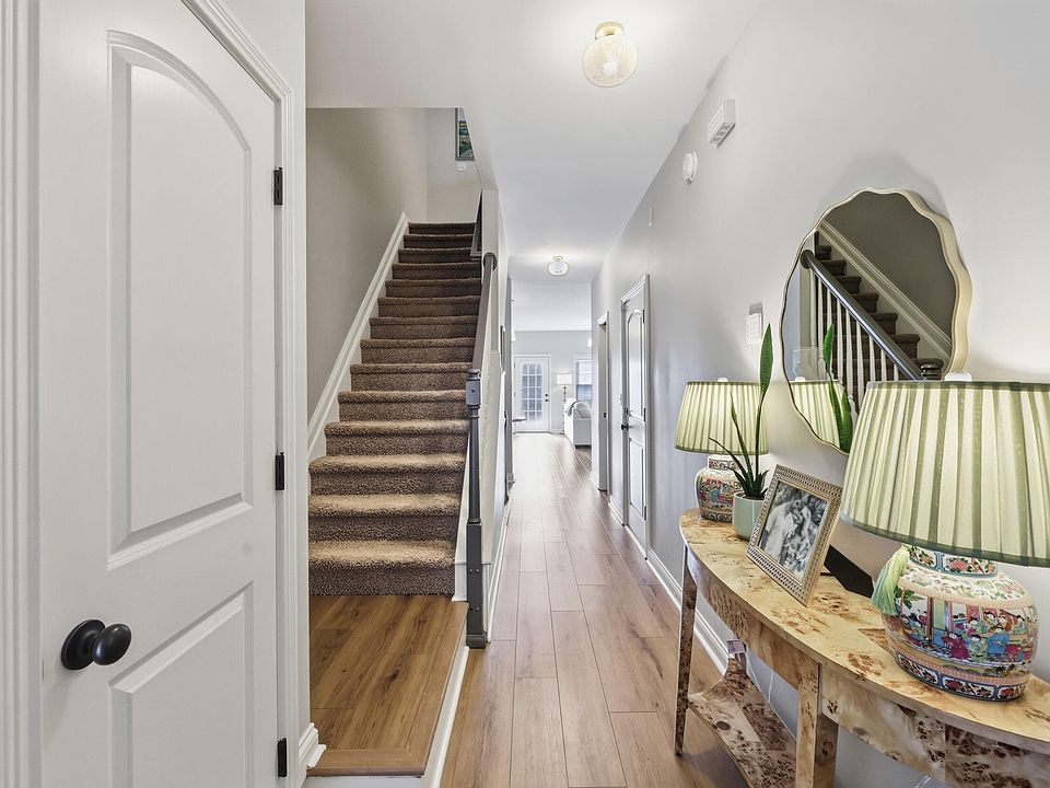 たらわひ 3458 Redcoach Trl, Lexington, KY 40517 | Zillow