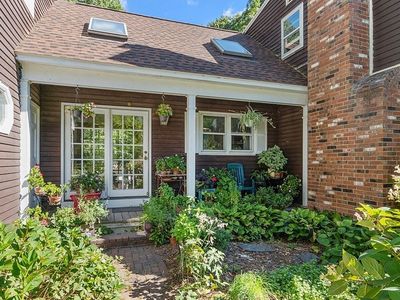 13 Redwood Dr, Princeton, MA, 01541
