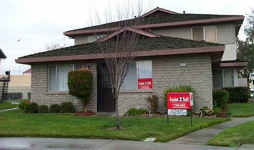 1st image of 2127 Swan Ct APT 1