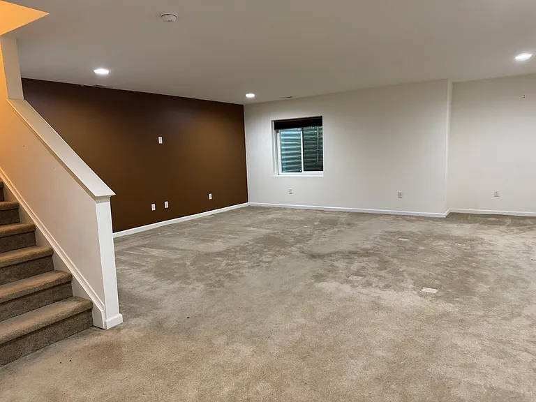 127 Meadow View Dr — Photo 15