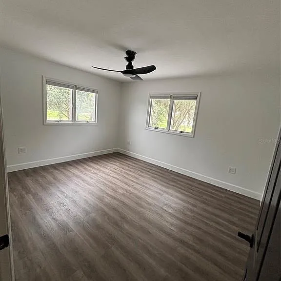 7910 Kennedy Ln — Photo 8