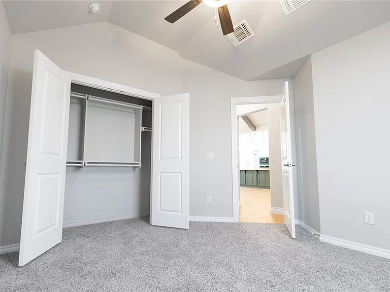 8732 Poppey Pl — Photo 12