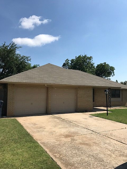 1st image of 1009 SW 70th St