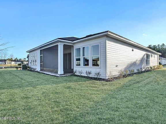 4th image of 397 AMBERWOOD Drive