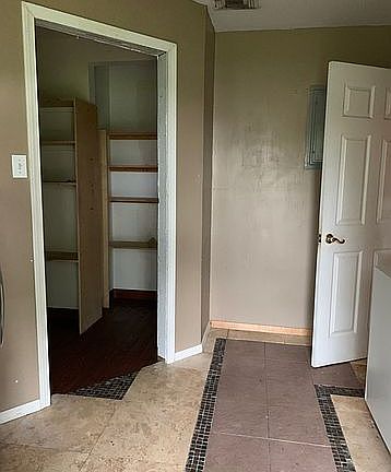 5th image of 1504 Justice Dr