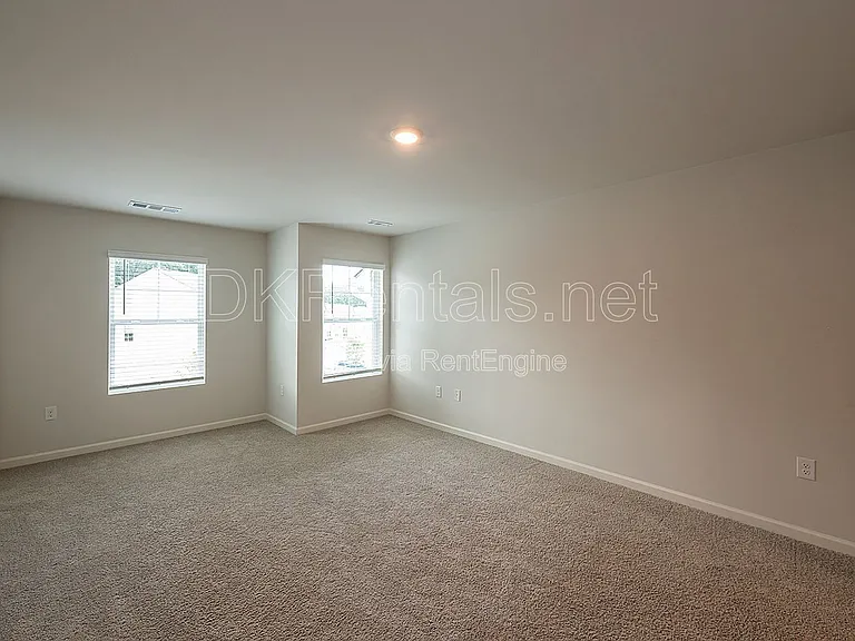 3031 Greyton Dr — Photo 13