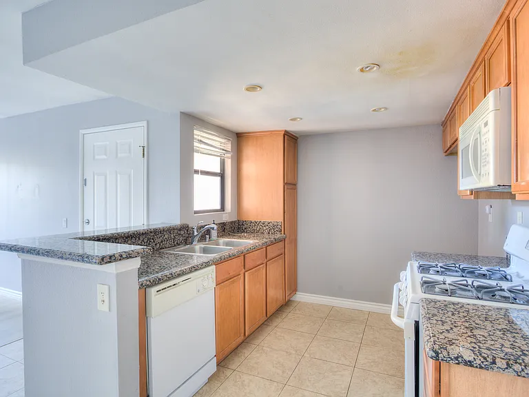 1311 Massachusetts Ave #204 — Photo 11