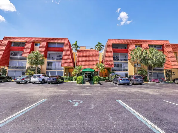 22605 SW 66th Ave APT 408, Boca Raton, FL 33428