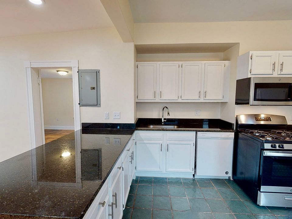 1st image of 2572 Massachusetts Ave #25