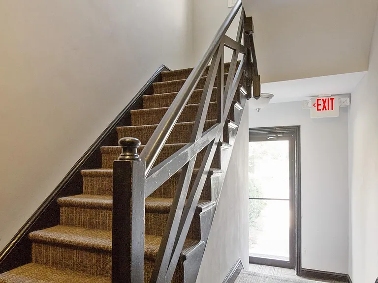 42 N Bedford St #6 — Photo 4