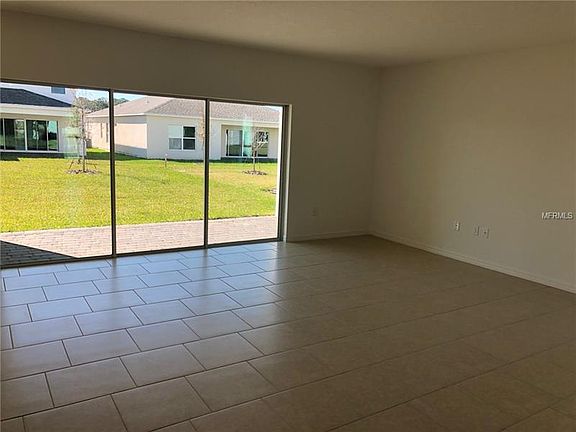 4th image of 4879 Knoll Ln