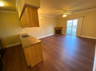 2723 Suncrest Vlg, Morgantown, WV 26505